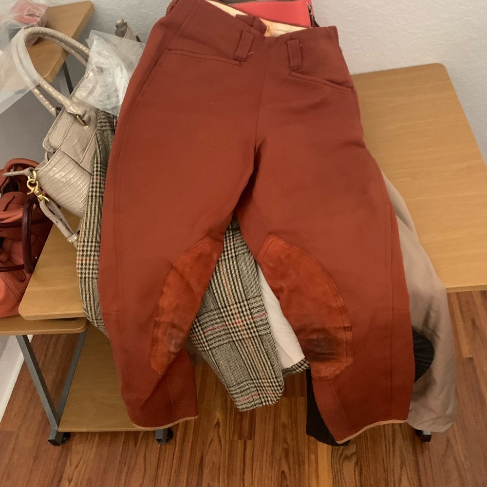 Rust show breeches